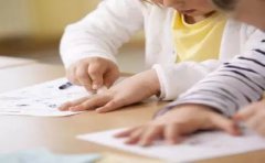 过敏性紫癜患儿如何在“休学治疗”和“继续学业”之间做好选择！
